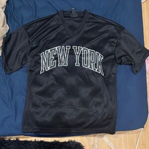 H&M Black New York Short Sleeve Tee